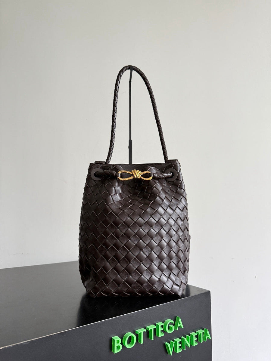 BOTT V ANDIAMO BUCKET BAG