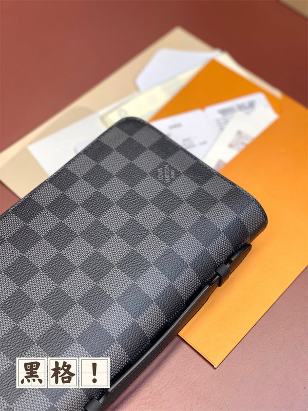 PHA - LOV Bags - 183