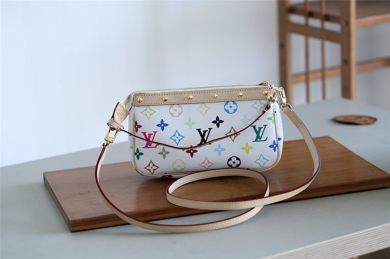 I W Fashion Lu-Vi bags - 9055