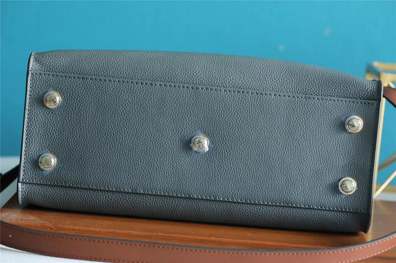I W Fashion Lu-Vi bags - 8623