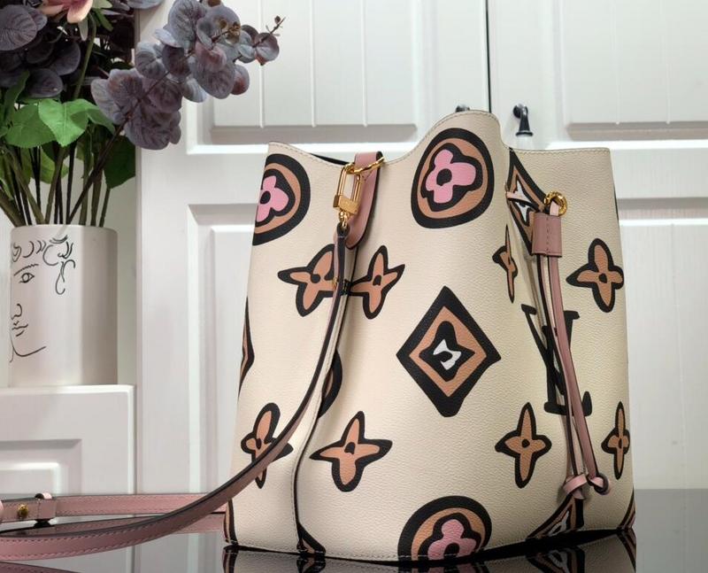 Mila's Edit - LOV Bags - 2340