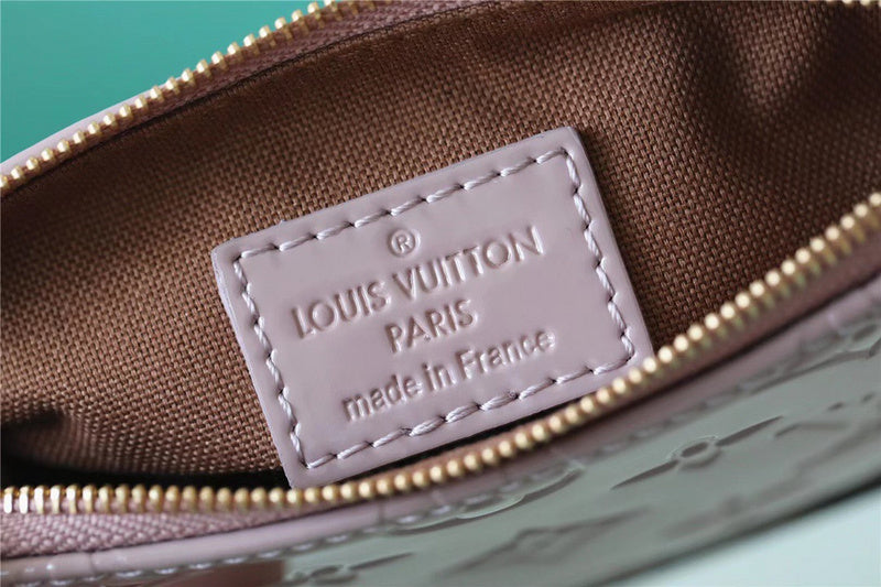 I W Fashion Lu-Vi bags - 8844
