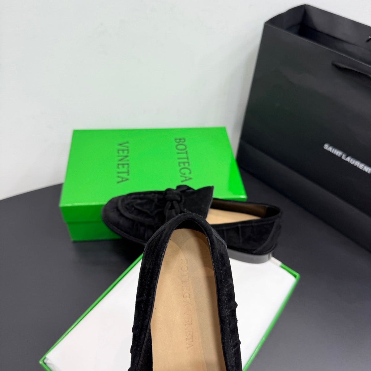 BOTT V LOAFERS