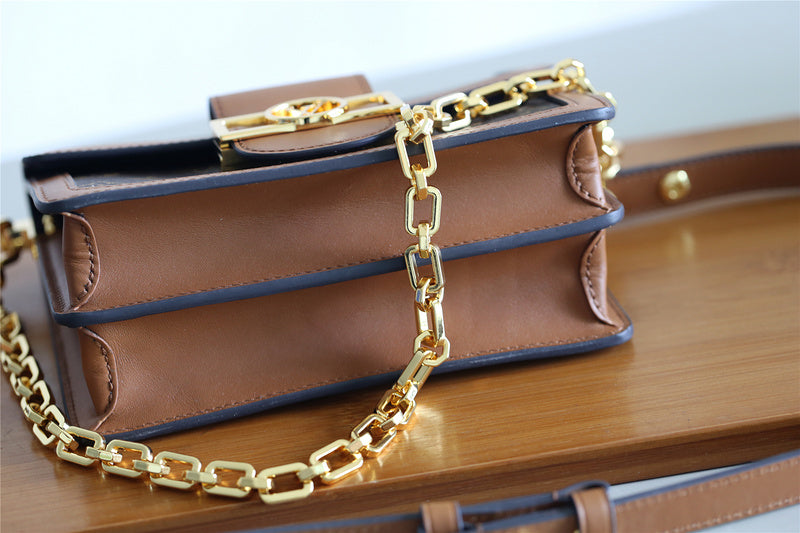 I W Fashion Lu-Vi bags - 8140