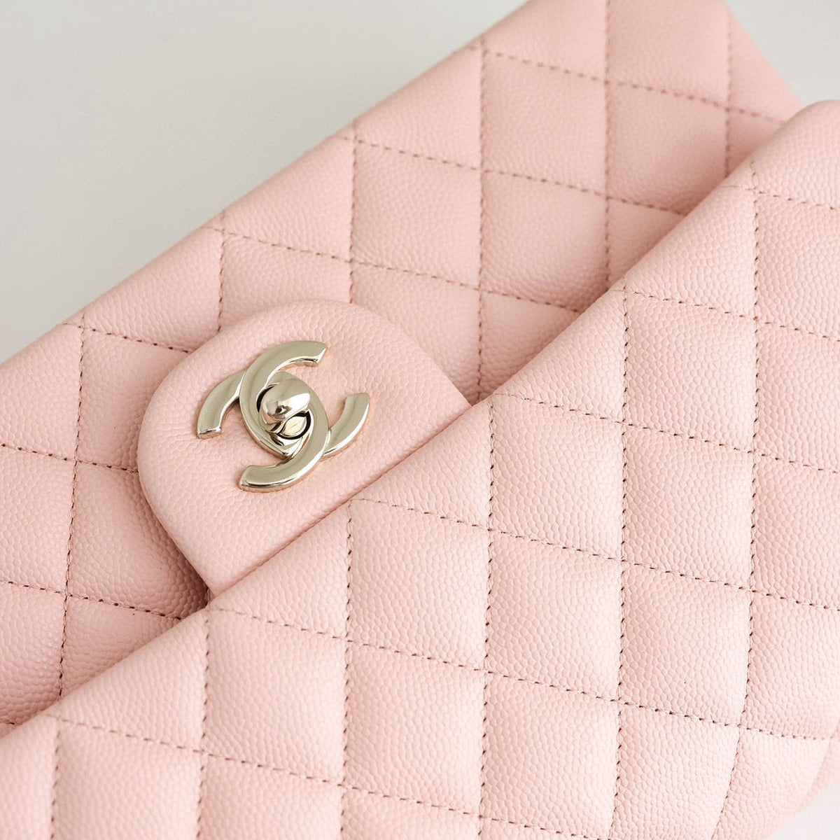 CC CLASSIC FLAP BAG