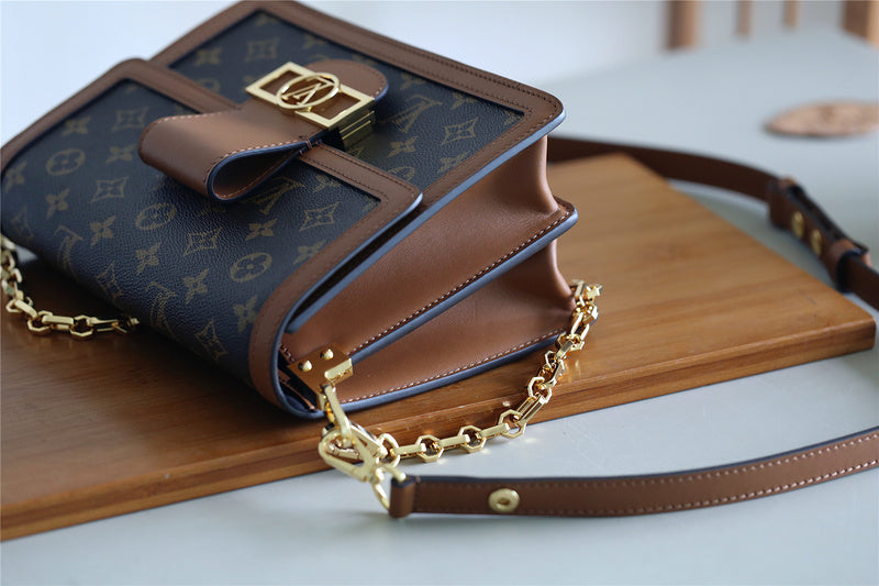 I W Fashion Lu-Vi bags - 8141