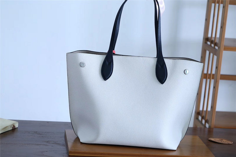 I W Fashion Lu-Vi bags - 8246