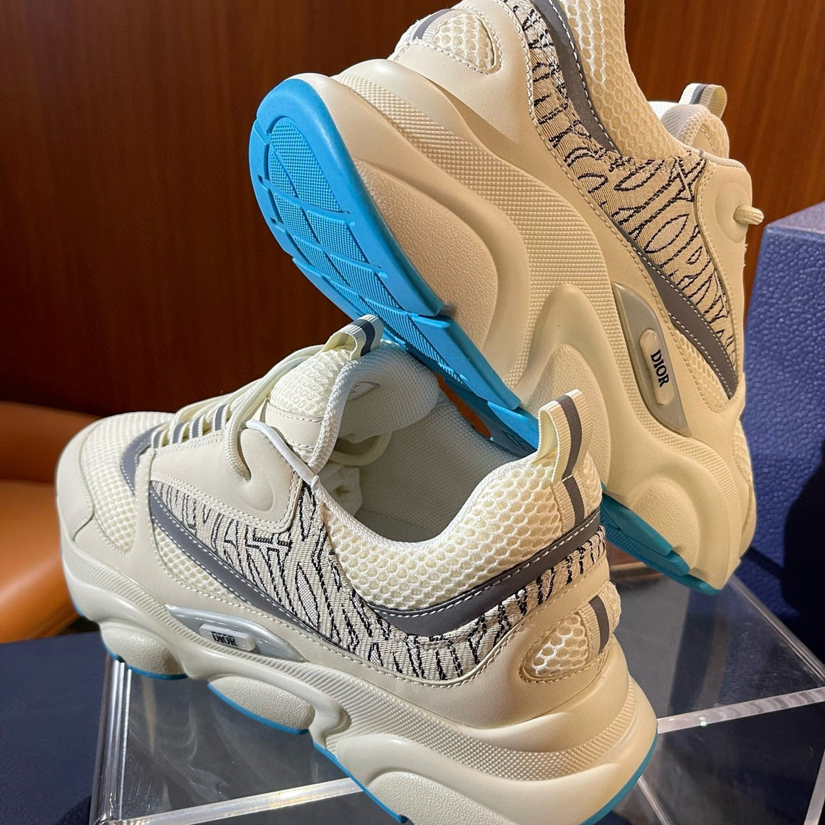 CD B22 SNEAKERS