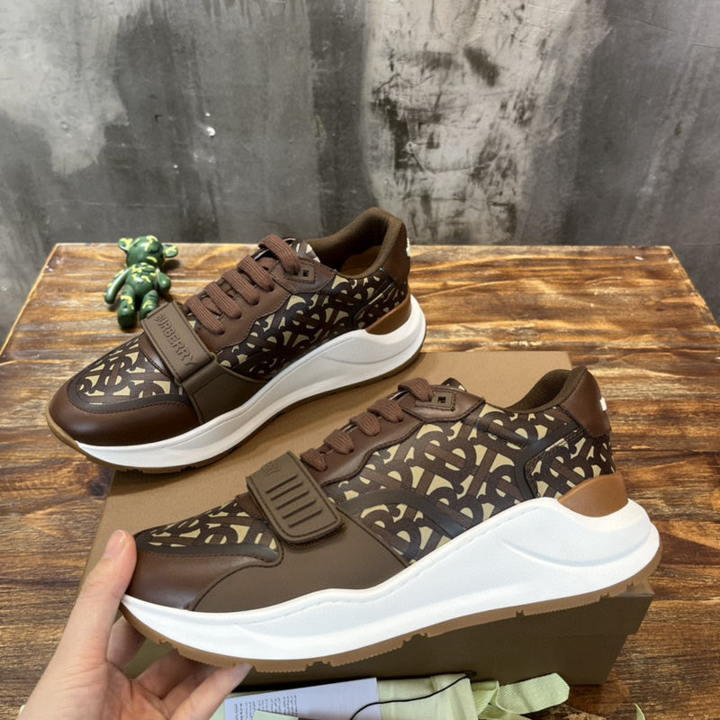 Burberry Luxury Shoes