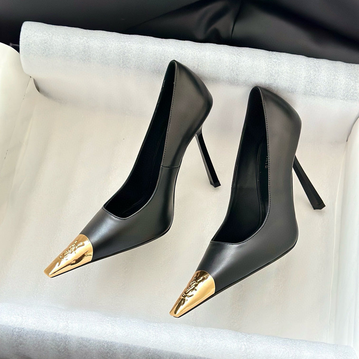 SL HEELS
