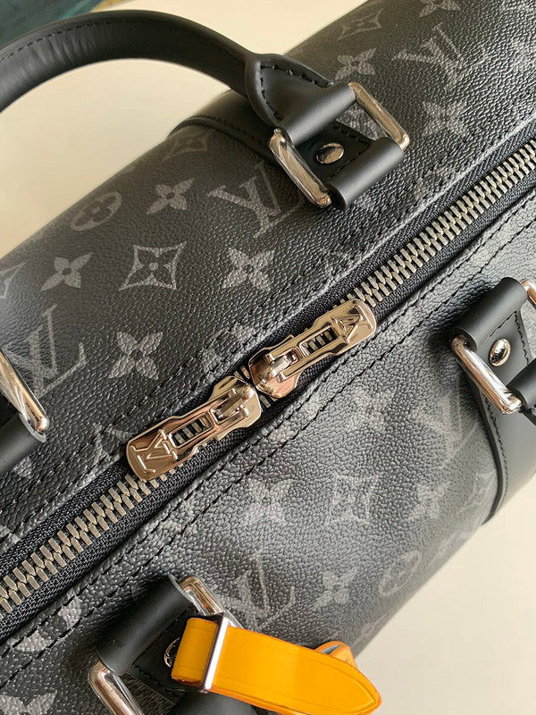 I W Fashion Lu-Vi bags - 17753