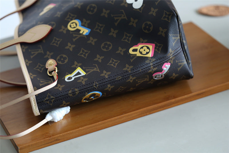 I W Fashion Lu-Vi bags - 8084