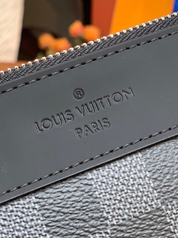 I W Fashion Lu-Vi Bags - 16659