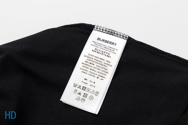 Burberry T-Shirts - 354