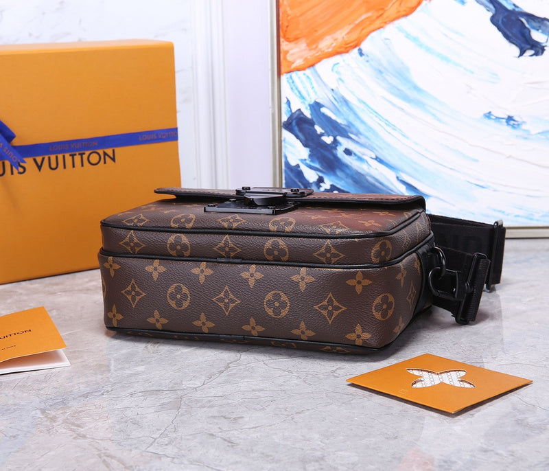 I W Fashion Lu-Vi bags - 17119