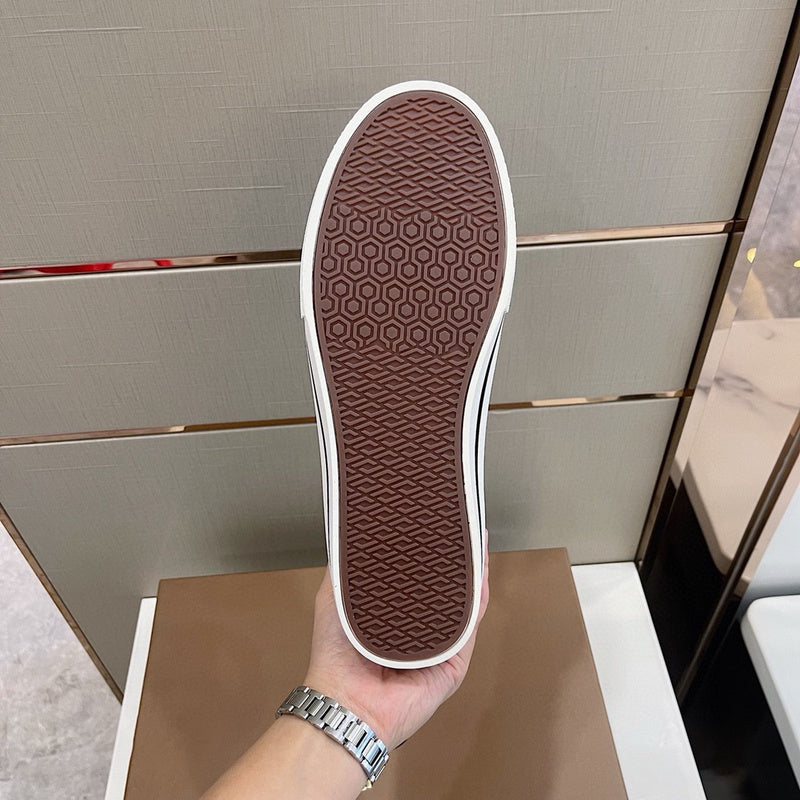 Burberry Luxury Shoes