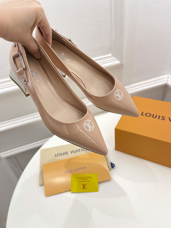 Louis Vuittion Luxury Shoes