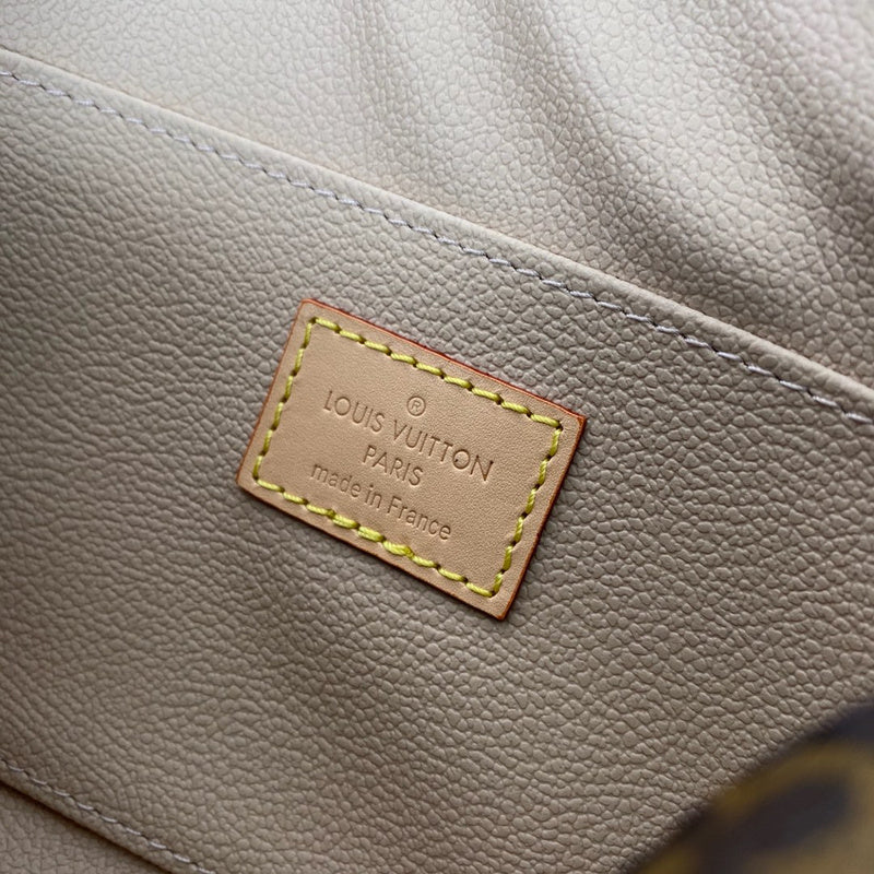 I W Fashion Lu-Vi bags - 17410