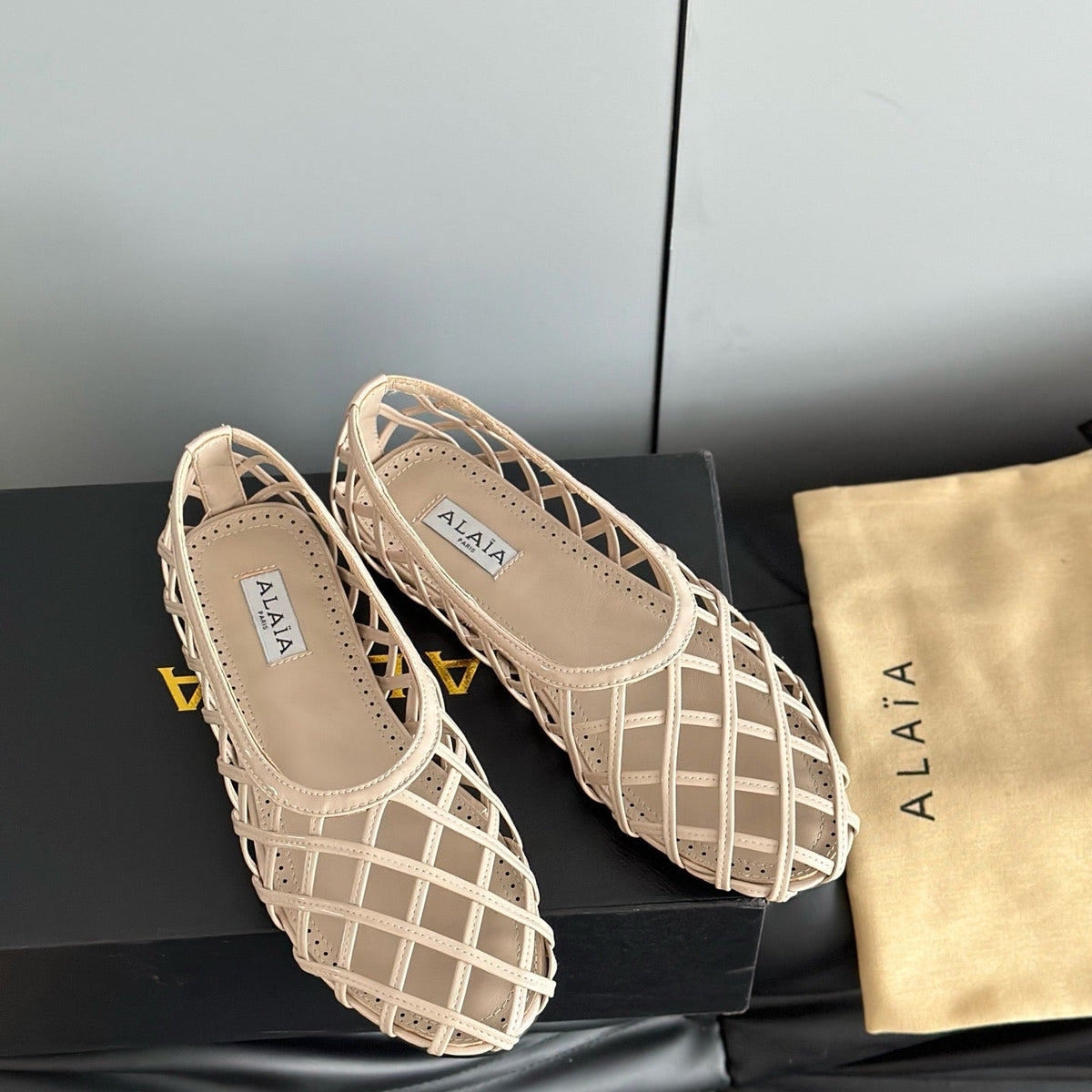 ALAIA BALLET FLATS