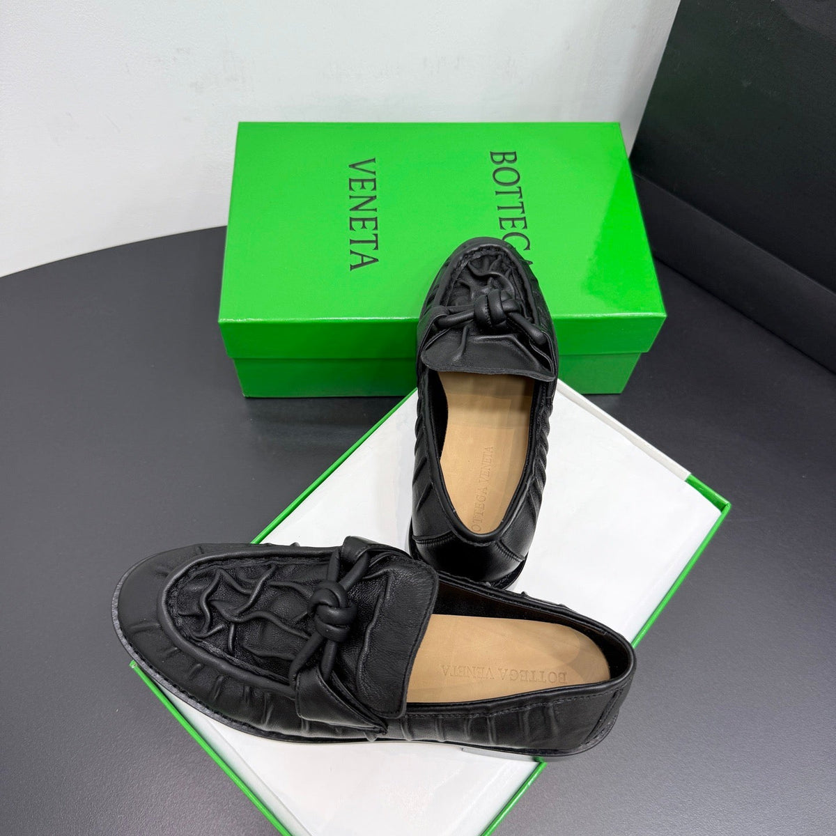 BOTT V LOAFERS