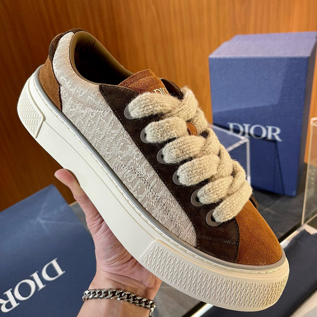 CD B33 SNEAKER