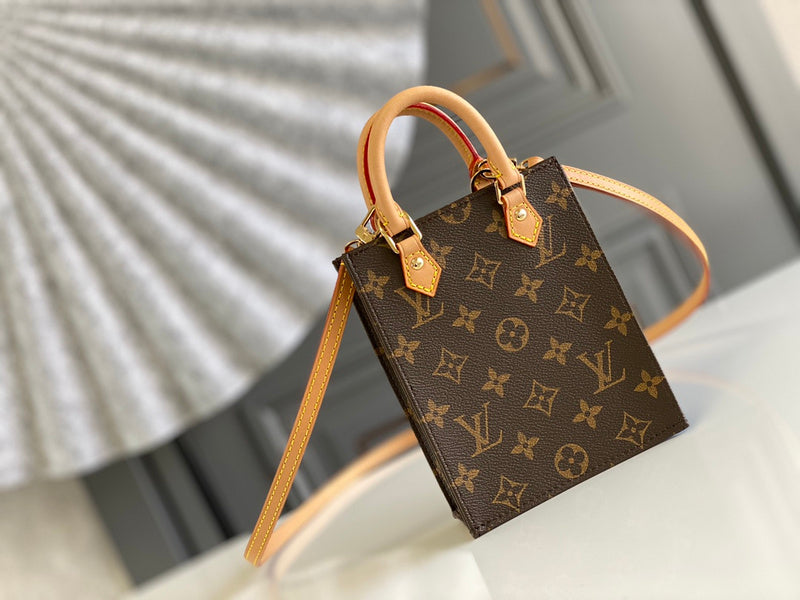 I W Fashion Lu-Vi bags - 17499