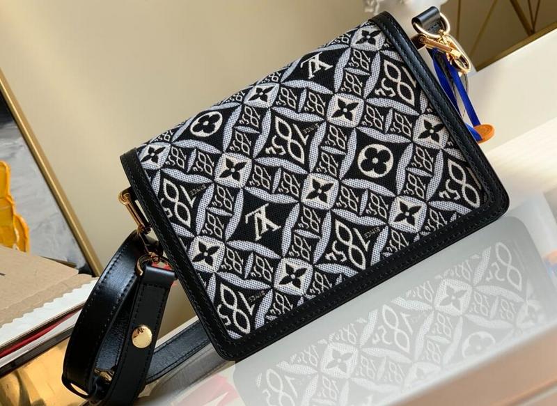 Mila's Edit - LOV Bags - 2622