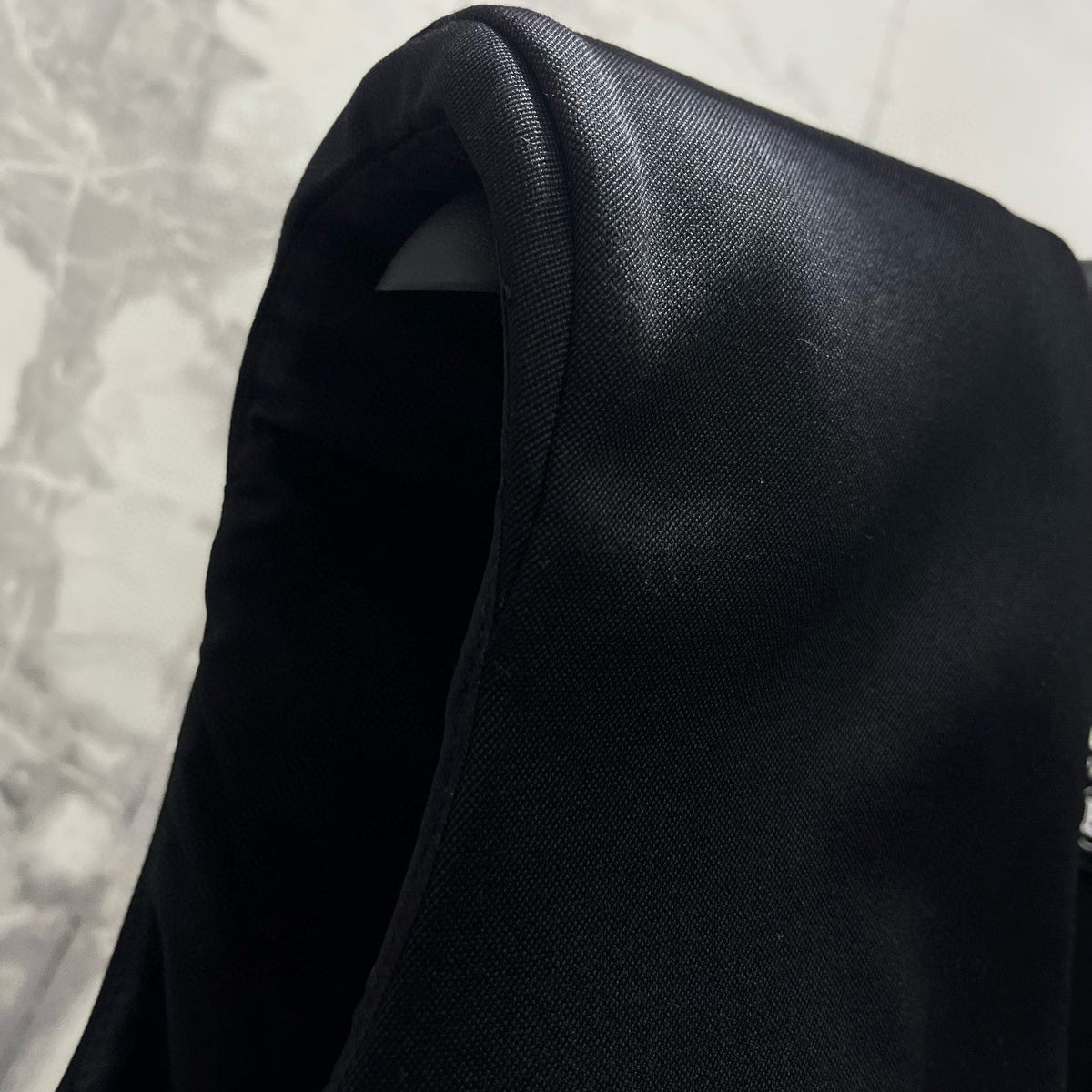 BALM VEST