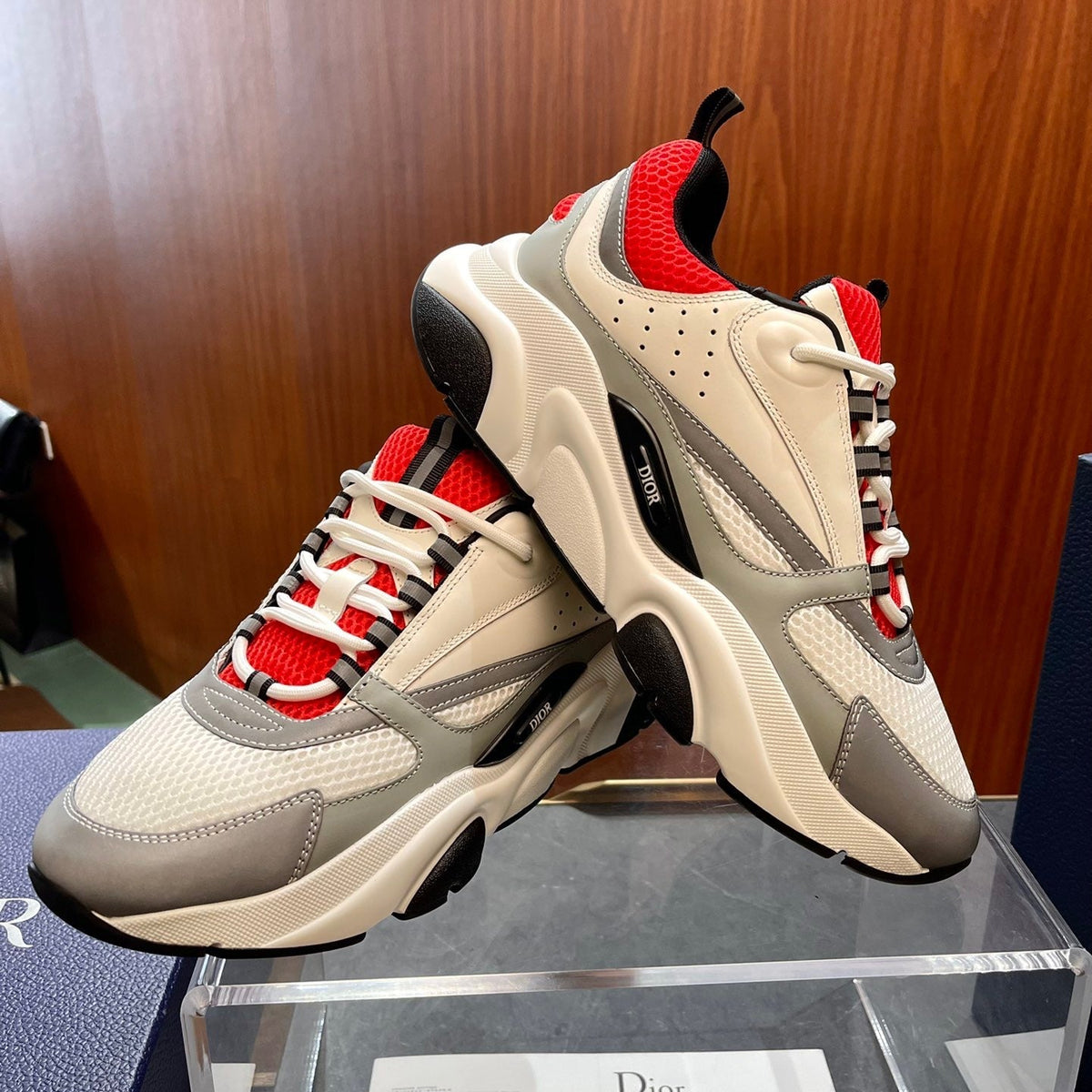 CD B22 SNEAKERS