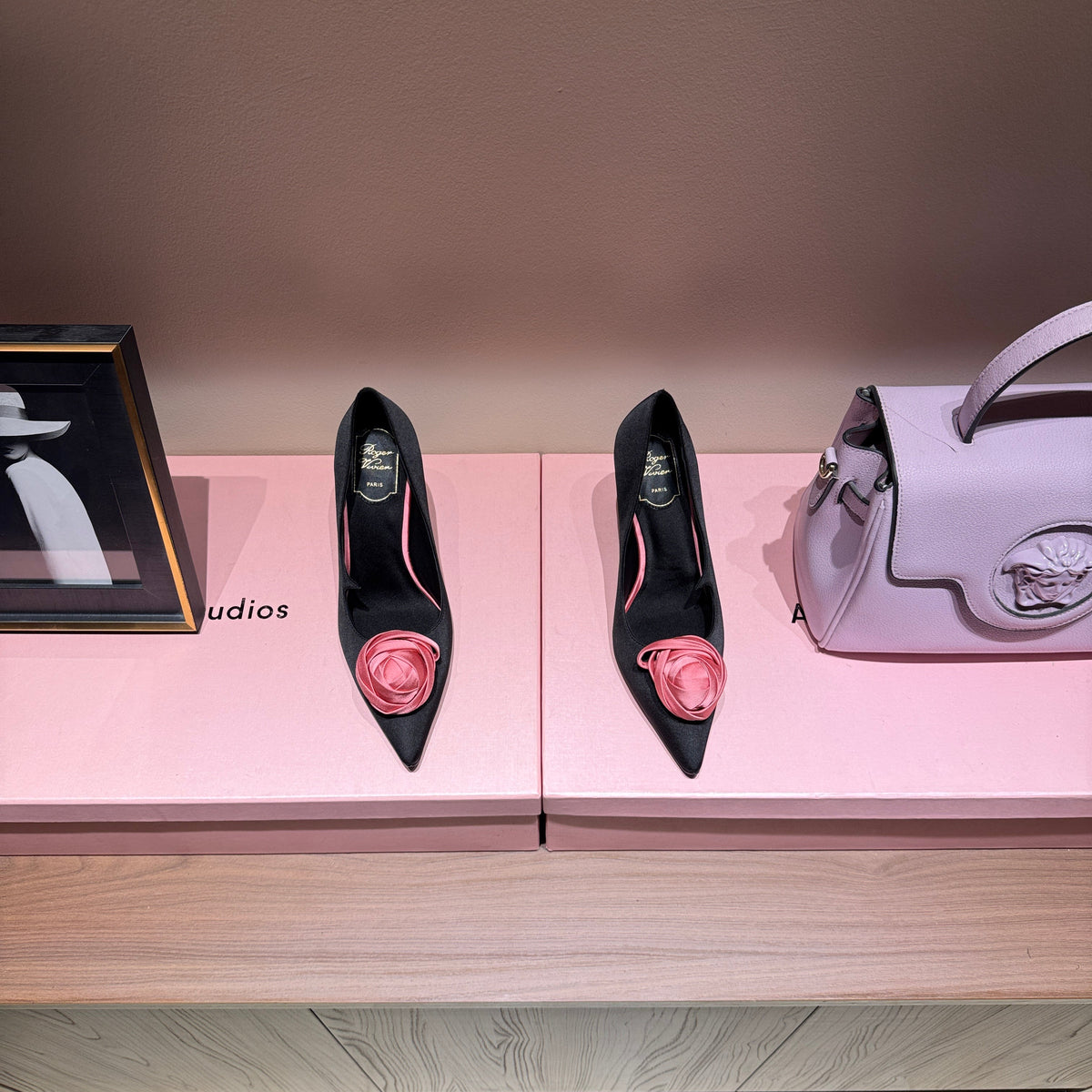 ROGER V HEELS
