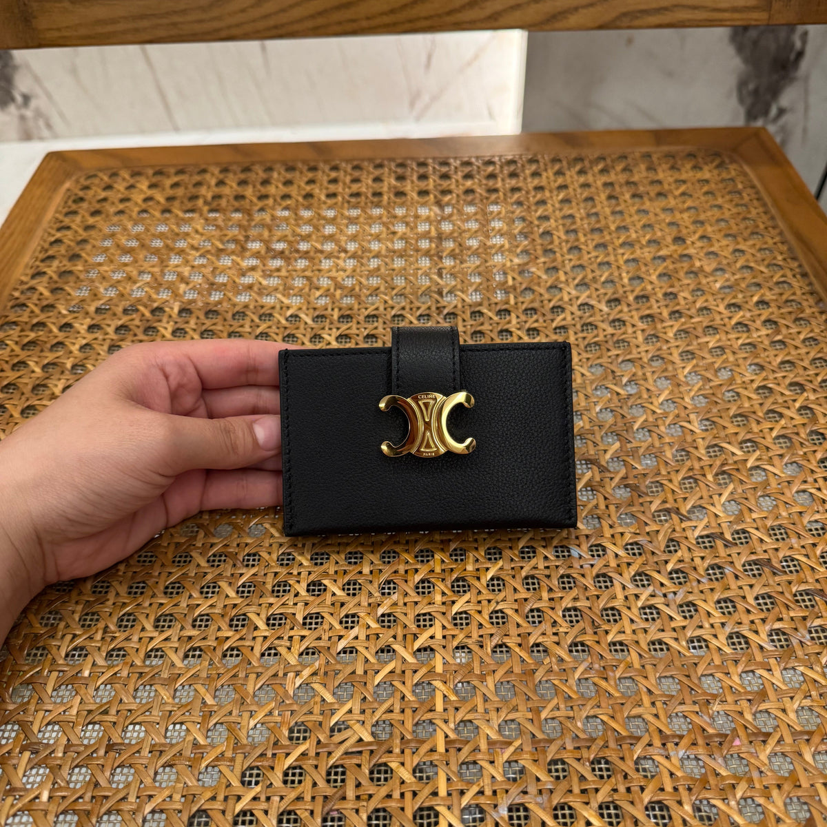 CEL ACCORDEON CARD HOLDER