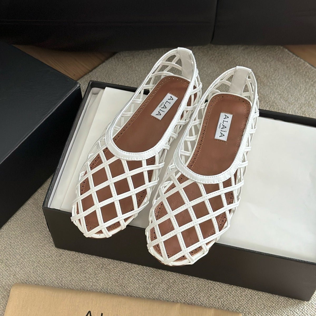 ALAIA BALLET FLATS