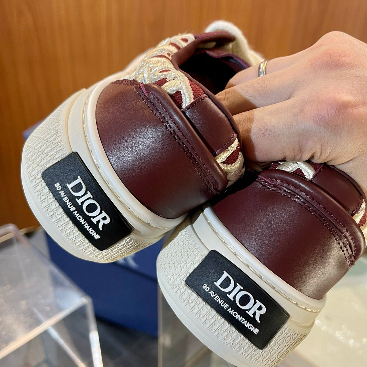 CD B33 SNEAKER