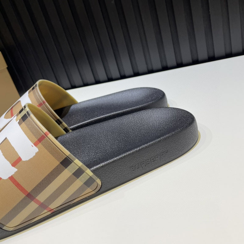 Burberry Luxury Shoes