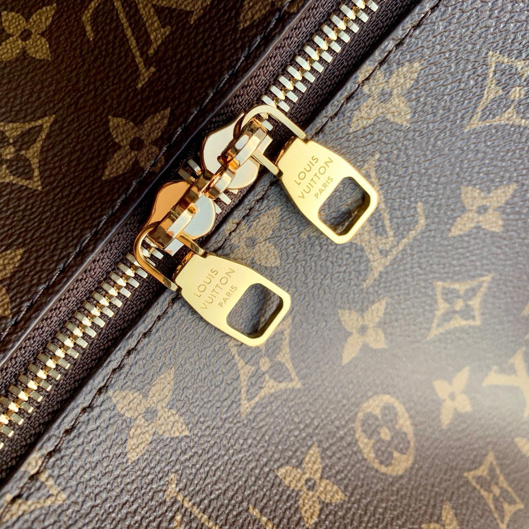 LOU SLOUCHY MM BAG