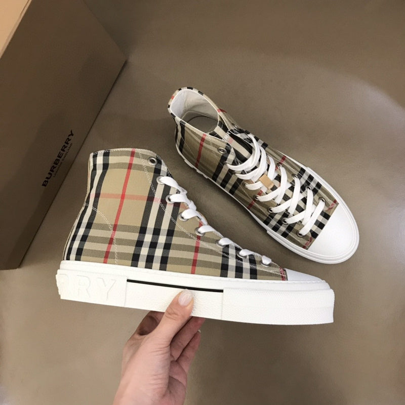 Burberry Luxury Shoes