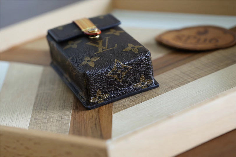 I W Fashion Lu-Vi bags - 11094