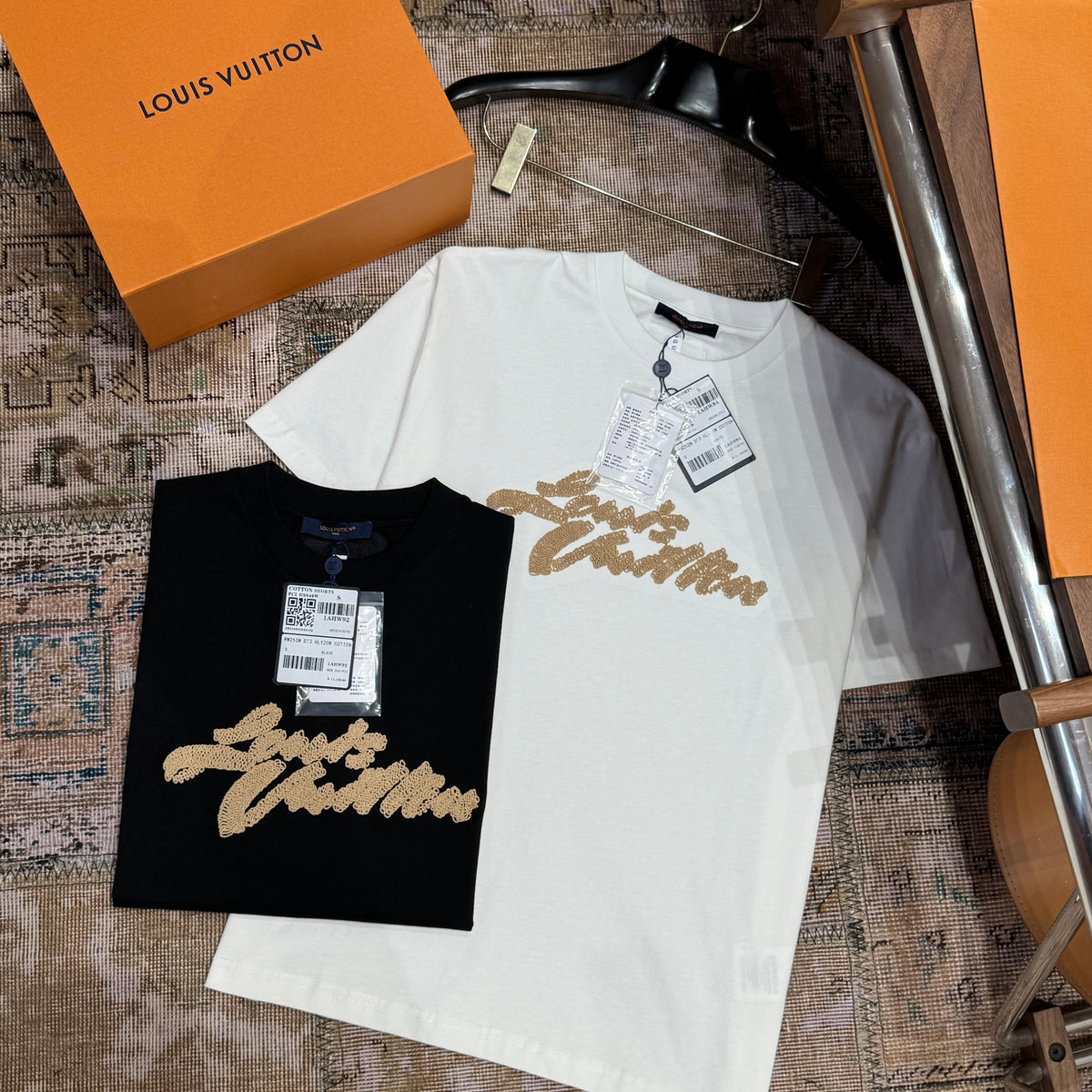 LOU T-SHIRT