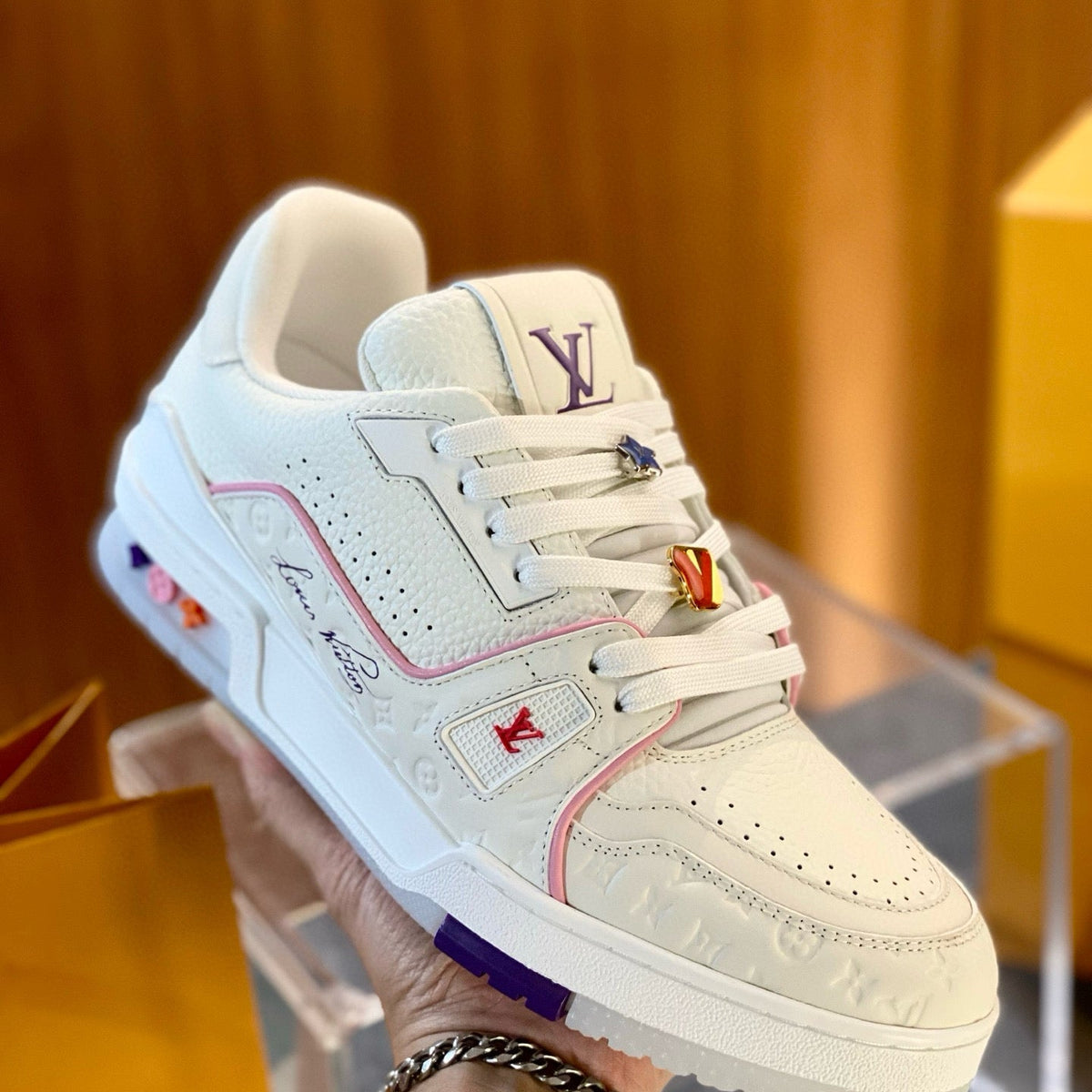 LOU TRAINERS