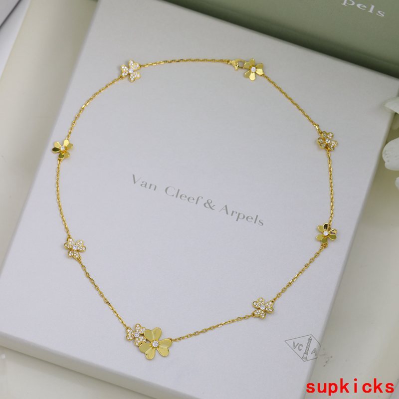 Van Cleef & Arples Jewelry