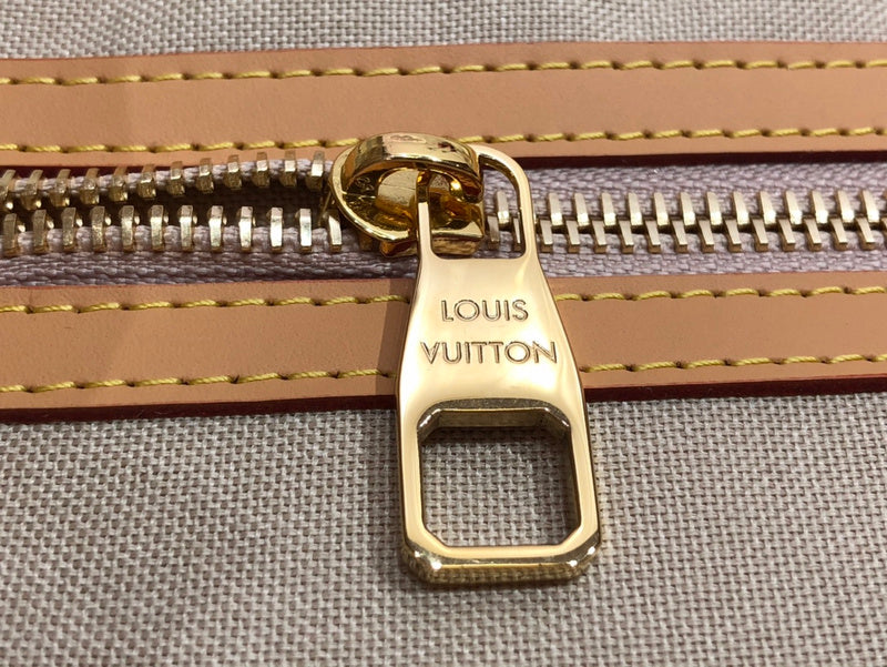 I W Fashion Lu-Vi bags - 17362