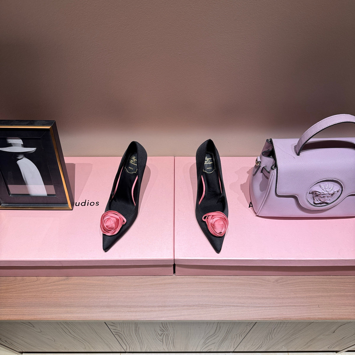ROGER V HEELS