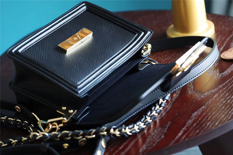 I W Fashion Lu-Vi bags - 8115