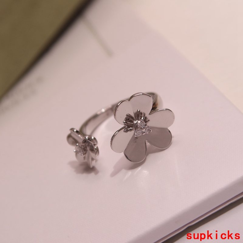 Van Cleef & Arples Jewelry