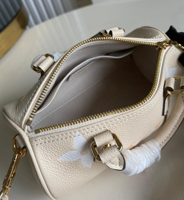 Mila's Edit - LOV Bags - 2497