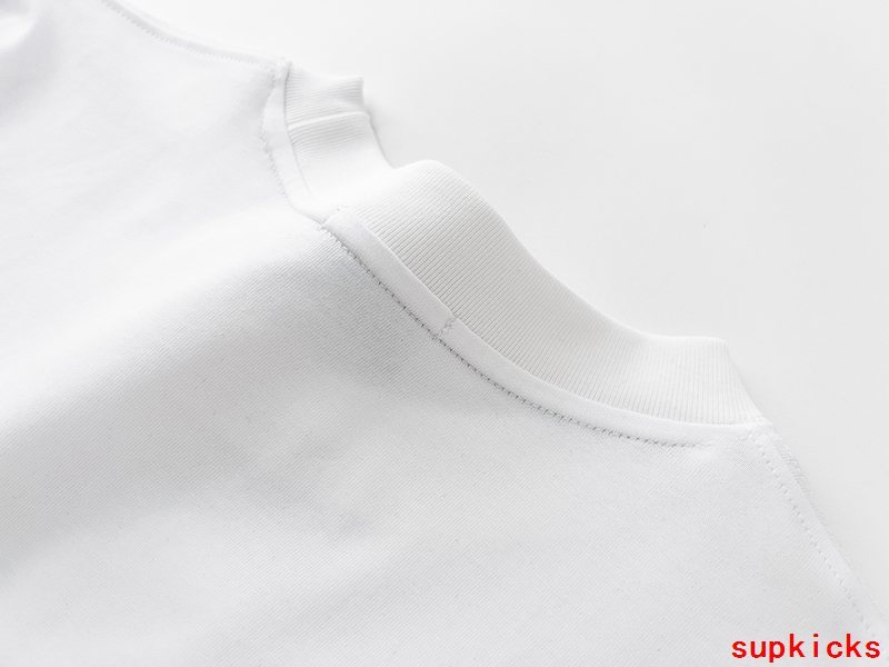 Moncler Luxury Cloth