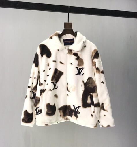 Mila's Edit - LOV Clothes - 230