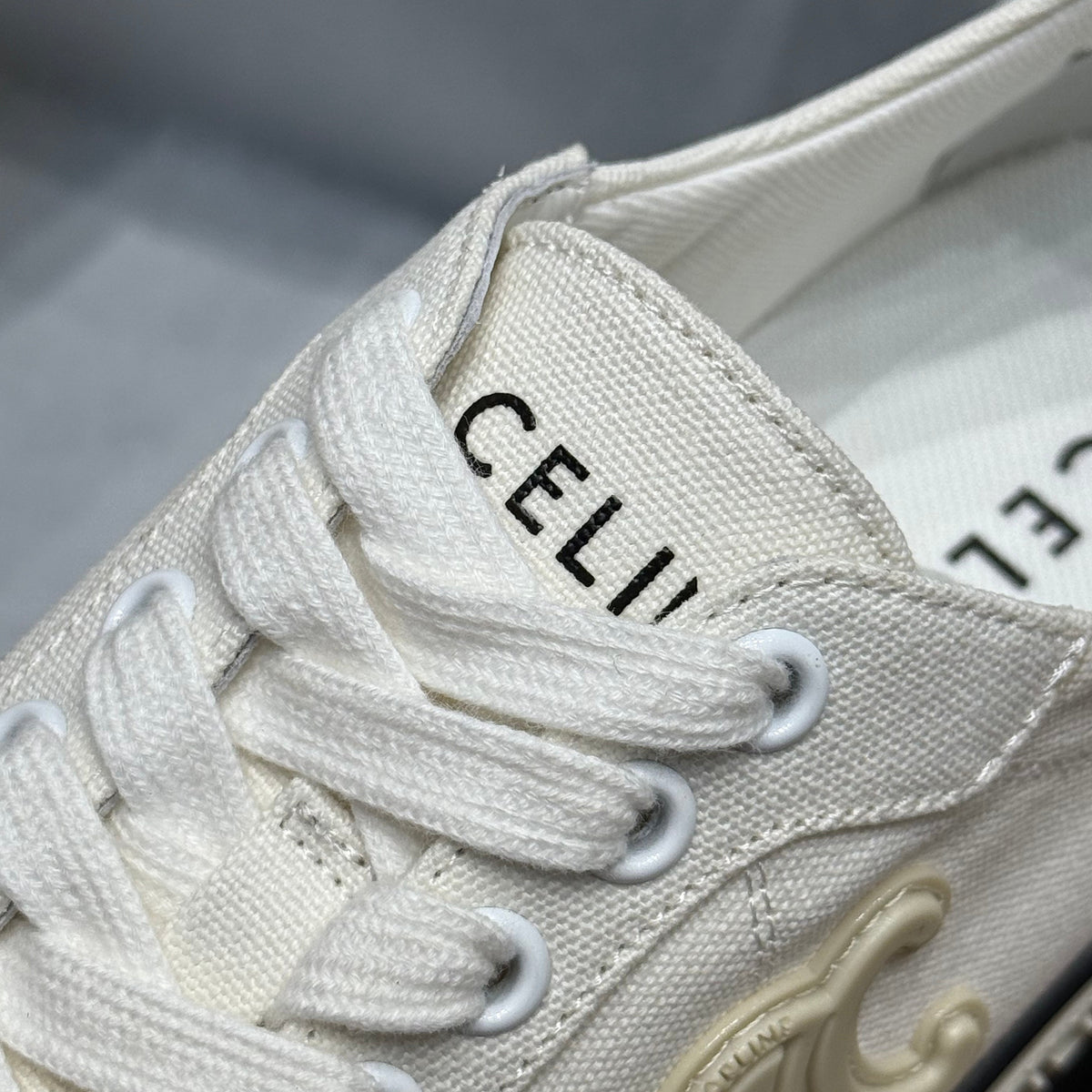 CEL SNEAKERS