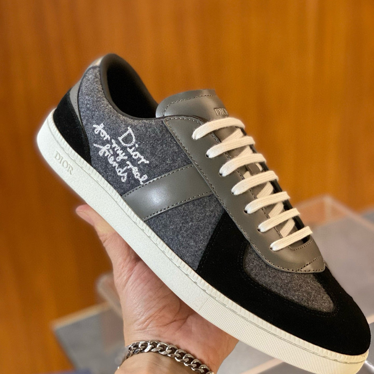 CD B01 SNEAKER