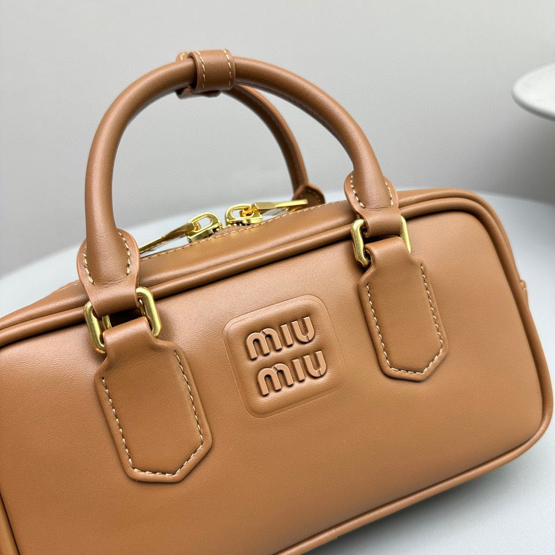 MIU M ARCADIE BAG